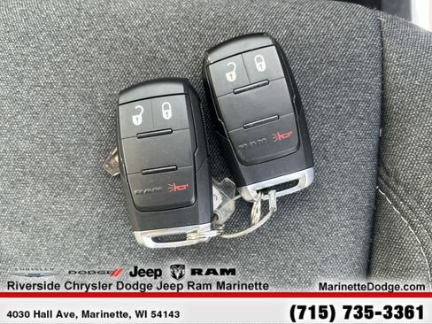 Used 2024 RAM 2500 Big Horn w/ Sport Appearance Package image 27