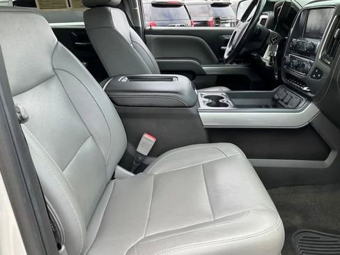 Used 2018 Chevrolet Silverado 1500 LTZ Z71 w/ LTZ Plus Package AWD/4WD image 21