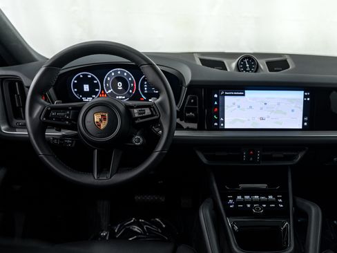 Certified 2026 Porsche Cayenne Coupe AWD/4WD image 13