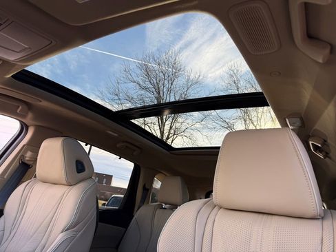 New 2026 Acura MDX w/ Advance Package image 24