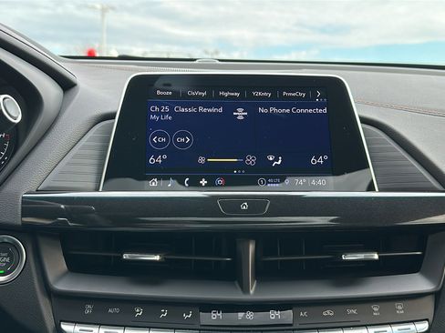 Used 2025 Cadillac CT4 V w/ LPO, ONYX Package image 19