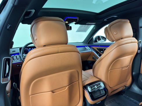 Used 2023 Mercedes-Benz S 580 4MATIC Sedan image 43