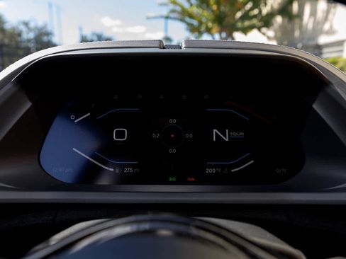 New 2025 Lotus Emira image 6