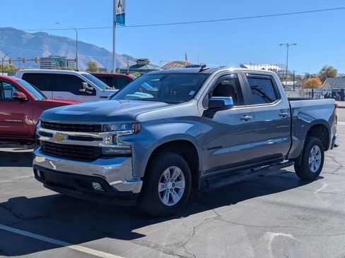 Used 2022 Chevrolet Silverado 1500 LT RWD image 11