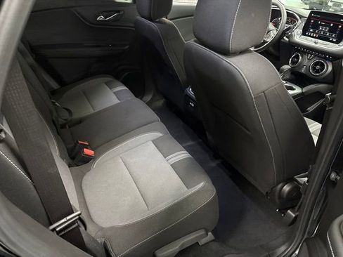 Used 2025 Chevrolet Blazer LT FWD image 10