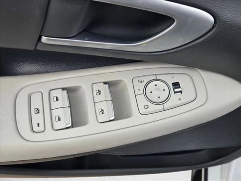 Used 2024 Hyundai Sonata SEL FWD image 10