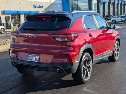 Used 2021 Chevrolet TrailBlazer RS w/ Technology Package image 3