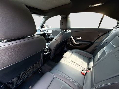 Used 2019 Mercedes-Benz A 220 image 23