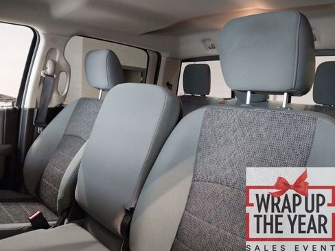 Used 2018 RAM 2500 Big Horn w/ Harvest Edition image 4