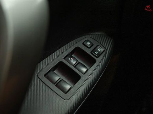 Used 2024 Mitsubishi Eclipse Cross SE image 30