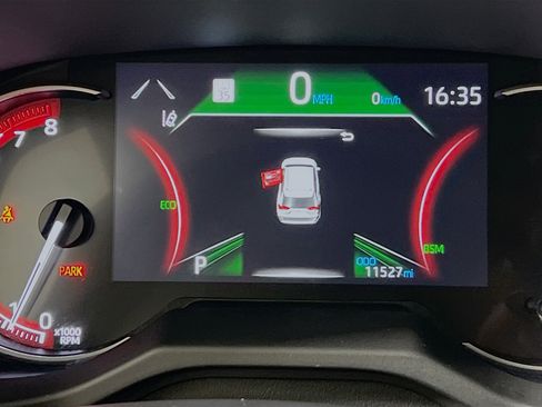 Used 2024 Toyota RAV4 XLE w/ Convenience Package image 22