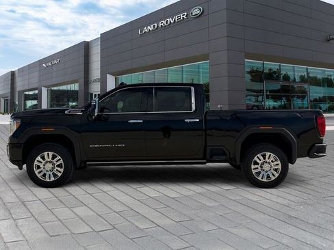 Used 2023 GMC Sierra 2500 Denali w/ Denali Ultimate Package AWD/4WD image 2