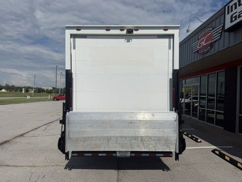 Used 2016 Ford F450 XL w/ Power Equipment Group RWD image 11