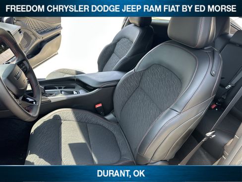 New 2025 Dodge Charger R/T w/ Quick Order Package 25M R/T image 17