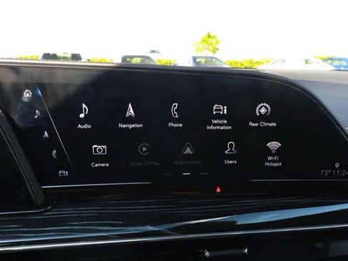 Used 2022 Cadillac Escalade ESV Sport w/ Touring Package RWD image 17