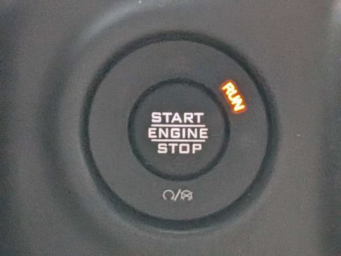 Used 2023 Jeep Wrangler Sport AWD/4WD image 34