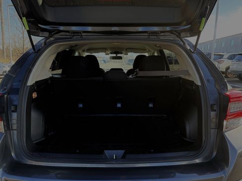 Certified 2023 Subaru Crosstrek 2.0i image 12