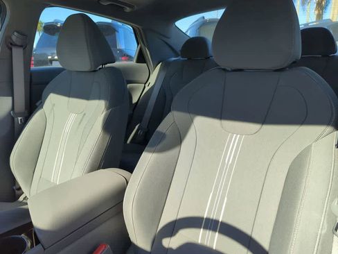 New 2026 Hyundai Elantra SEL Sport Premium FWD image 17