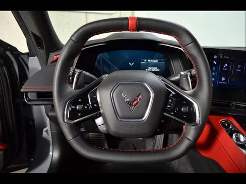 Used 2024 Chevrolet Corvette Stingray Preferred Cpe w/ Stealth Interior Trim Package image 13