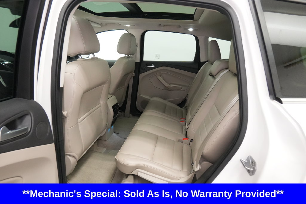 Used 2014 Ford Escape Titanium w/ Equipment Group 401A AWD/4WD image 18
