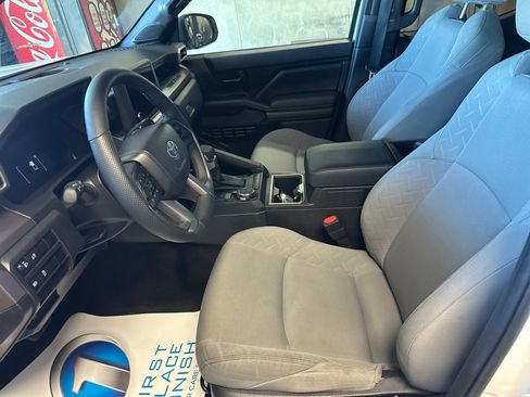 Certified 2024 Toyota Tacoma SR5 image 34