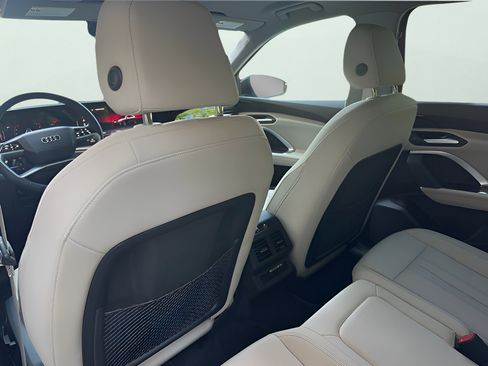 Certified 2025 Audi Q5 Premium AWD/4WD image 33