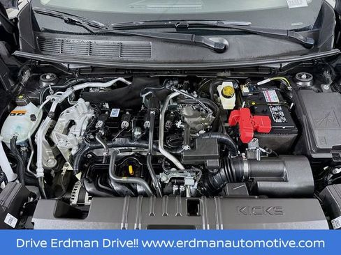 Certified 2025 Nissan Kicks SV image 30