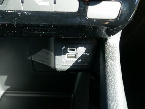 New 2026 Jeep Compass Latitude image 22