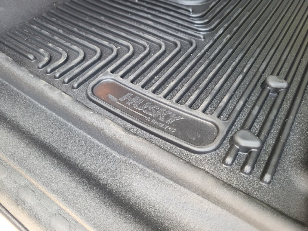 Used 2024 RAM 1500 Classic SLT AWD/4WD image 31
