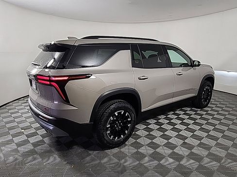 New 2026 Chevrolet Traverse Z71 w/ Enhanced Driving Package image 11