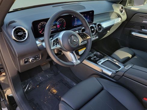 Certified 2026 Mercedes-Benz GLB 250 image 20
