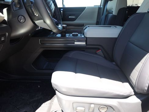 New 2026 GMC Hummer EV SUV AWD/4WD image 11