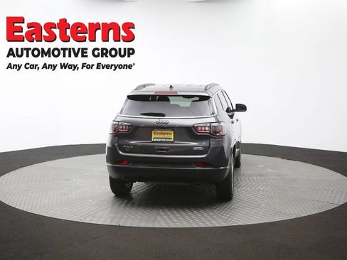 Used 2024 Jeep Compass Latitude AWD/4WD image 36