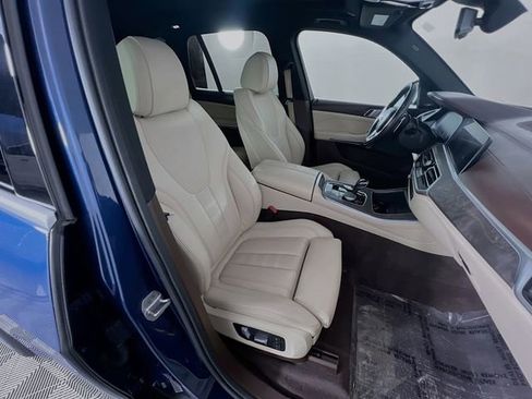 Used 2019 BMW X5 xDrive40i w/ Premium Package 2 image 30
