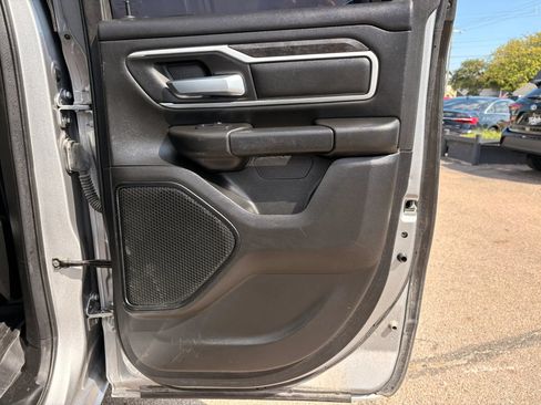 Used 2022 RAM 1500 Big Horn AWD/4WD image 9