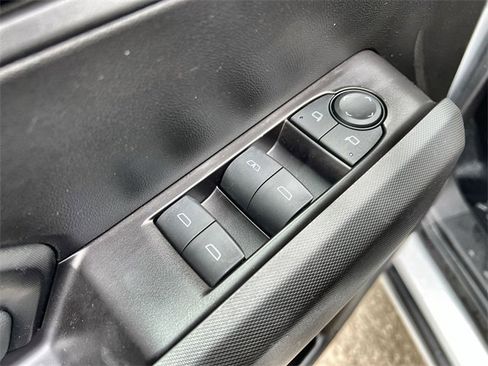 Used 2024 Chevrolet Colorado LT w/ LT Convenience Package image 22