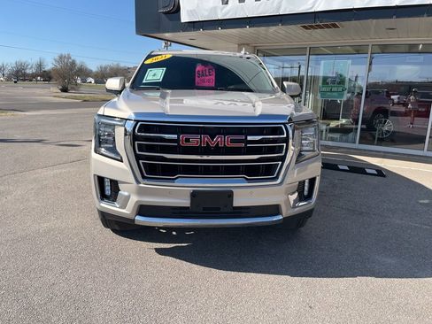 Used 2021 GMC Yukon SLT w/ SLT Luxury Plus Package RWD image 2