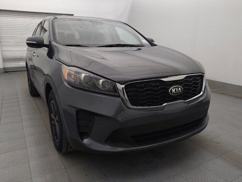 Used 2020 Kia Sorento FWD V6 image 13