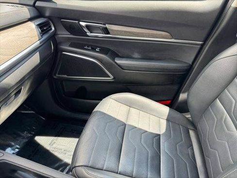 Used 2022 Kia Telluride SX w/ SX Prestige Package AWD/4WD image 61