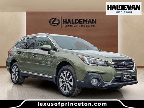Used 2019 Subaru Outback 3.6R Touring image 1