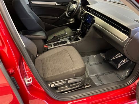 Used 2021 Volkswagen Passat 2.0T S image 10