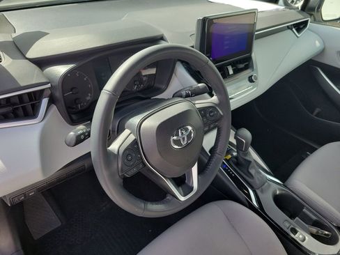 Used 2024 Toyota Corolla SE image 23