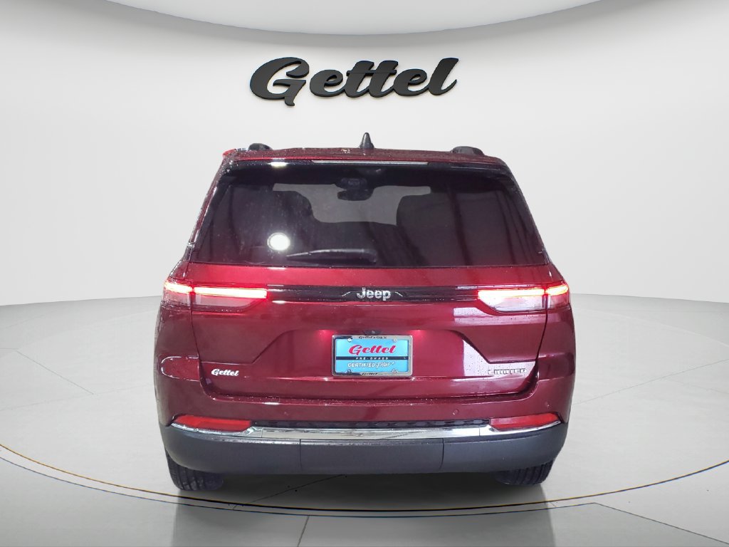 Used 2024 Jeep Grand Cherokee Limited w/ Luxury Tech Group II RWD image 6