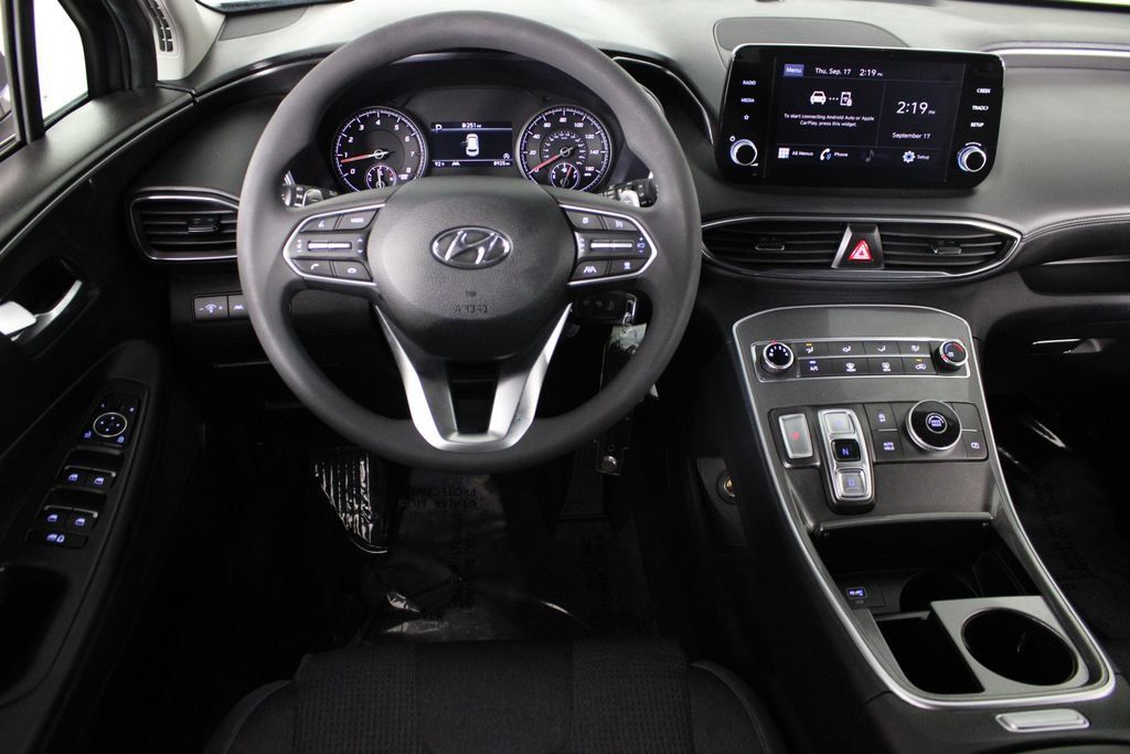 Certified 2023 Hyundai Santa Fe SE FWD image 8