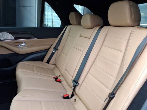 New 2026 Mercedes-Benz GLE 450 4MATIC image 26