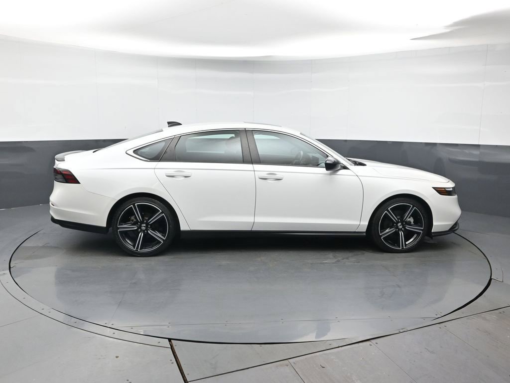 Certified 2023 Honda Accord Sport image 7