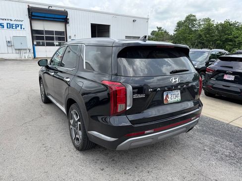 Used 2023 Hyundai Palisade Limited w/ Cargo Package AWD/4WD image 4