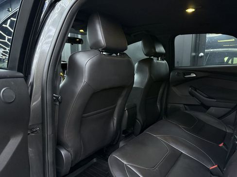 Used 2015 Ford Focus ST w/ Equipment Group 402A image 19