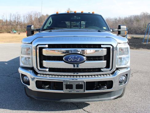 Used 2013 Ford F350 Lariat w/ Lariat Interior Pkg image 4