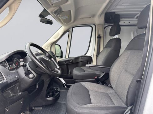 Used 2019 RAM ProMaster 1500 image 9